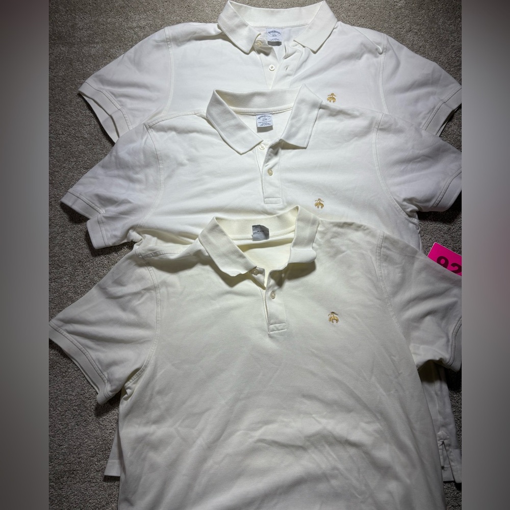 Brooks brothers men’s cream/ off white polos sz XXL slim fit with gold‎ logo